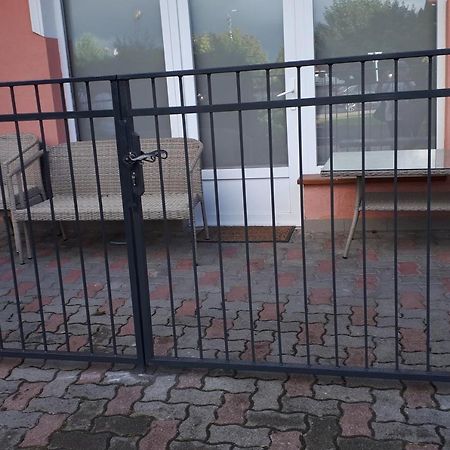Kertvarosi Apartman II تيساويفاروس المظهر الخارجي الصورة
